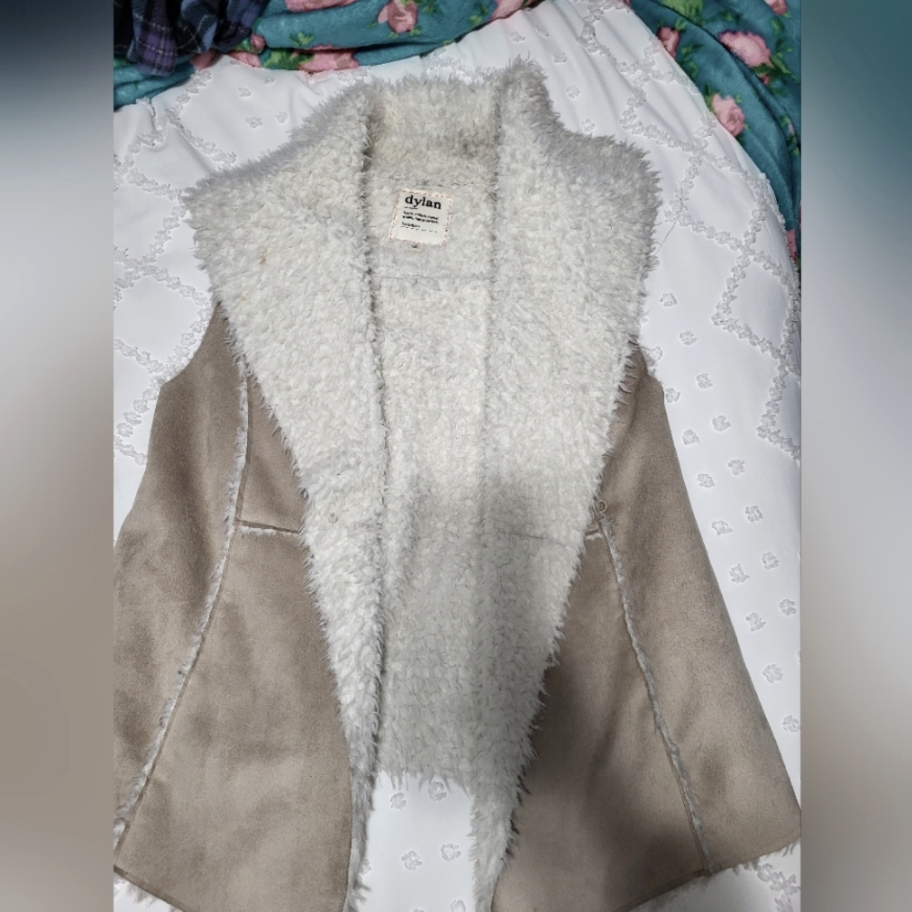 Sherpa lined suede open vest